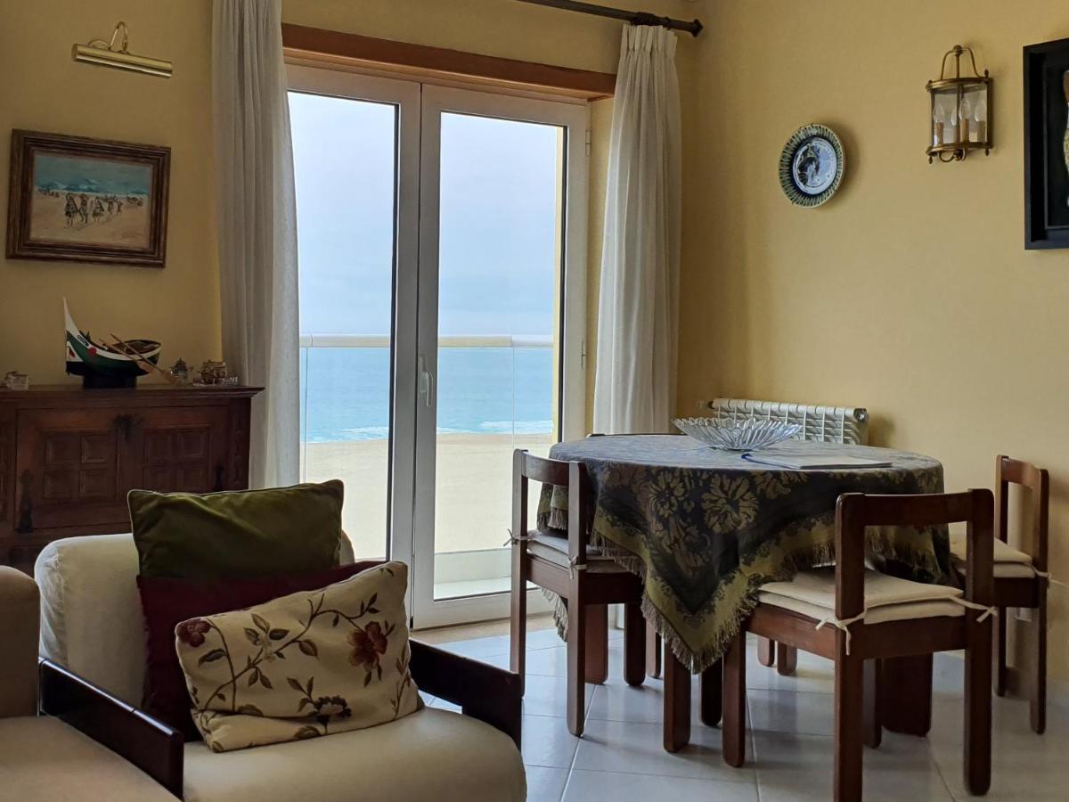 Nazare Apartamento Em Frente Ao Mar Exterior foto