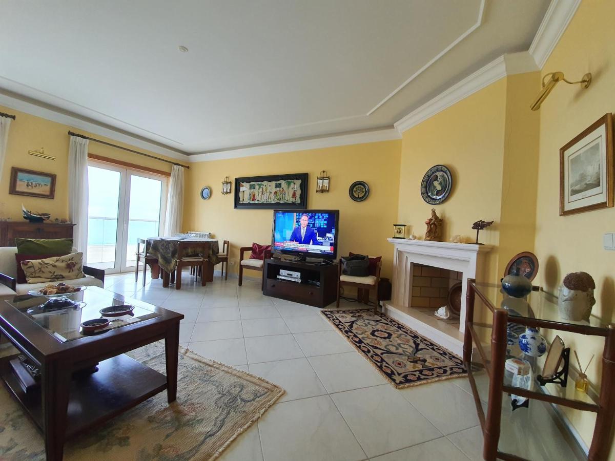 Nazare Apartamento Em Frente Ao Mar Exterior foto